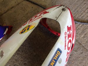 Honda RC45 Fairing Repair Restoration - image 2