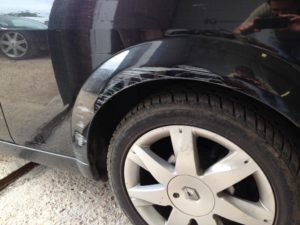 Renault Megane Bumper Restoration - image 8