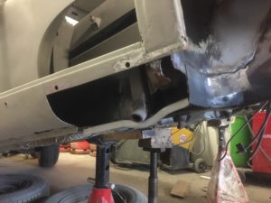 1964 Mercedes 300SE Fintail Restoration - image 18