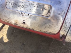 Morris Minor Restoration - image 1