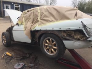 1973 MGB GT Restoration - image 11