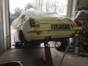 1973 MGB GT Restoration - image 4