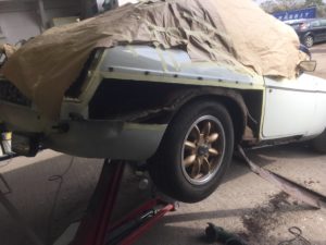 1973 MGB GT Restoration - image 5